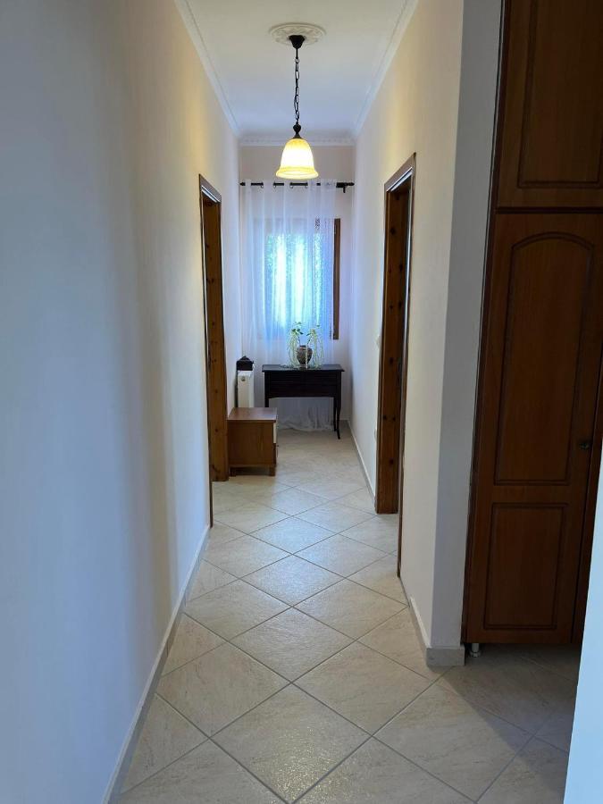Loula'S Apartment Kanali  ภายนอก รูปภาพ